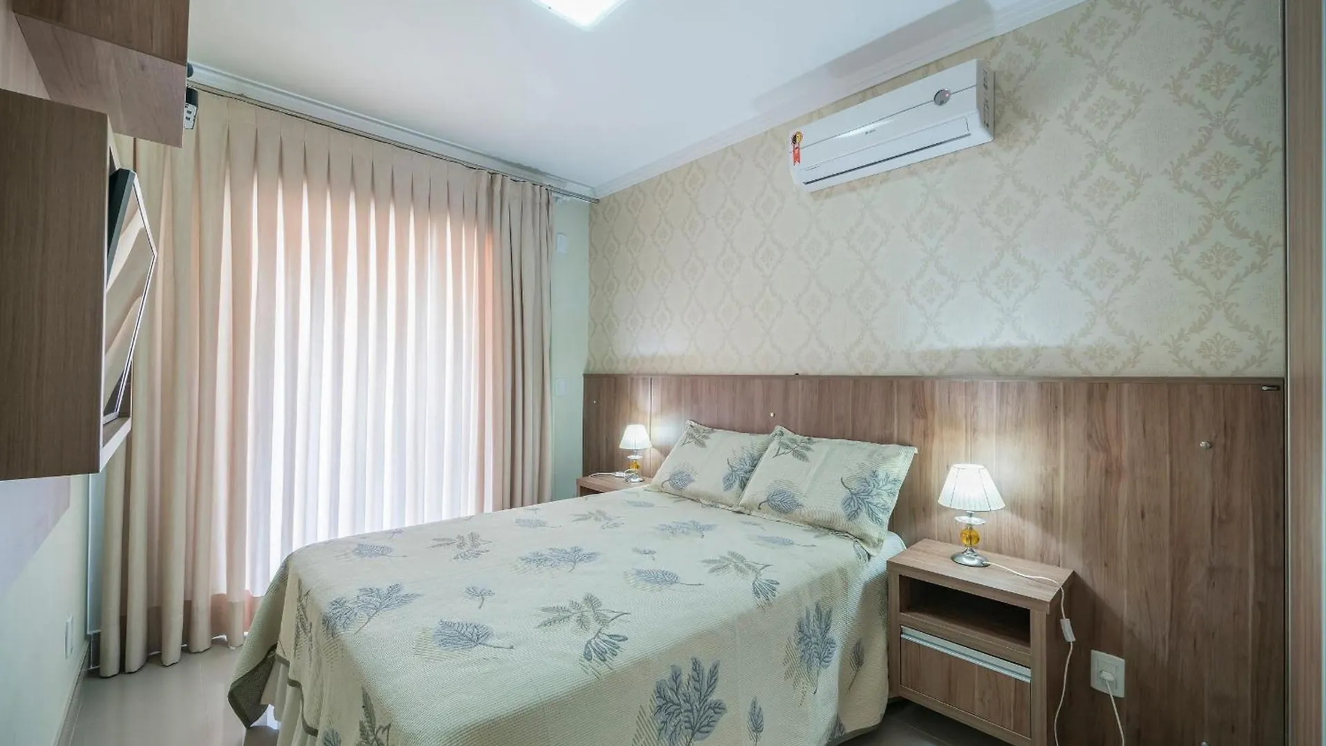 A48 - Acropole Appartement Bombinhas
